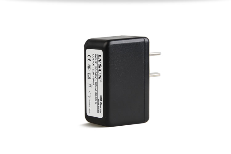 USB充电器LS-306-1